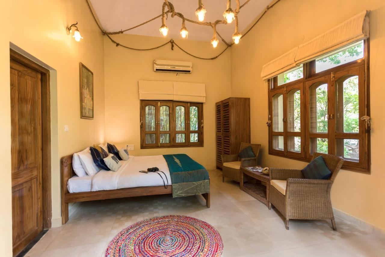 Hotel Pench Jungle Camp à Khawāsa Extérieur photo