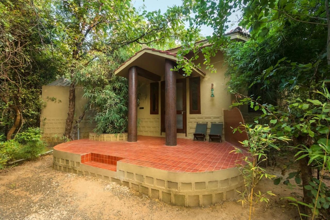 Hotel Pench Jungle Camp à Khawāsa Extérieur photo