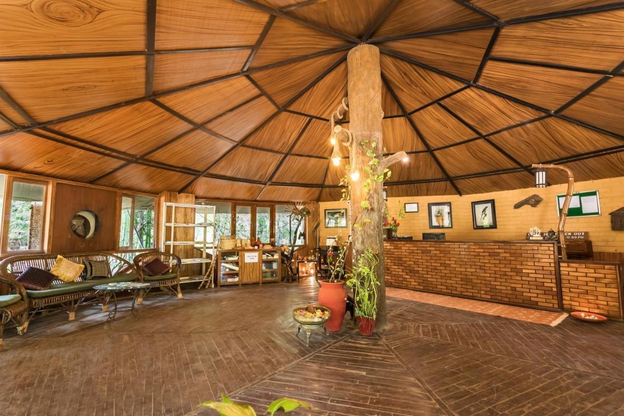 Hotel Pench Jungle Camp à Khawāsa Extérieur photo
